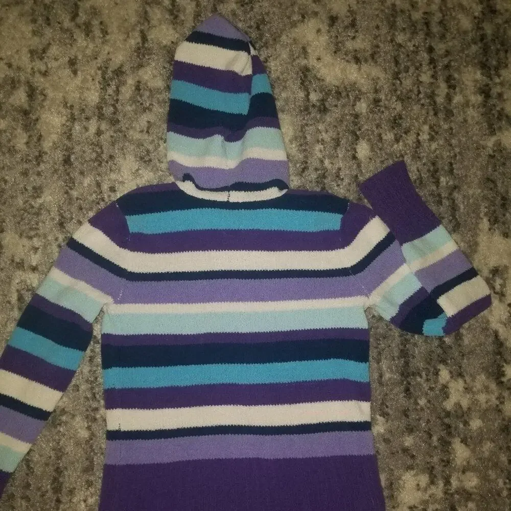 Childrens Place Purple Sweater size M 7/8